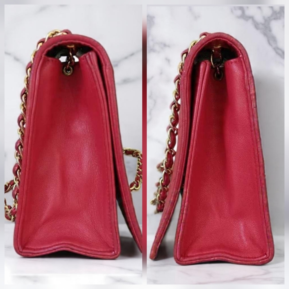 ​🌹 RARE CHANEL Vintage Red Lambskin Diana Flap Bag - 24K Gold Hardware 🌹 - Picture 9 of 17